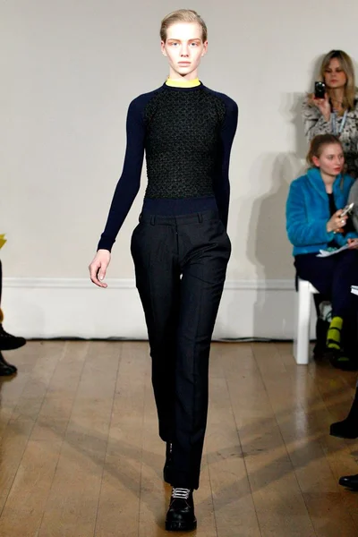 Look 2